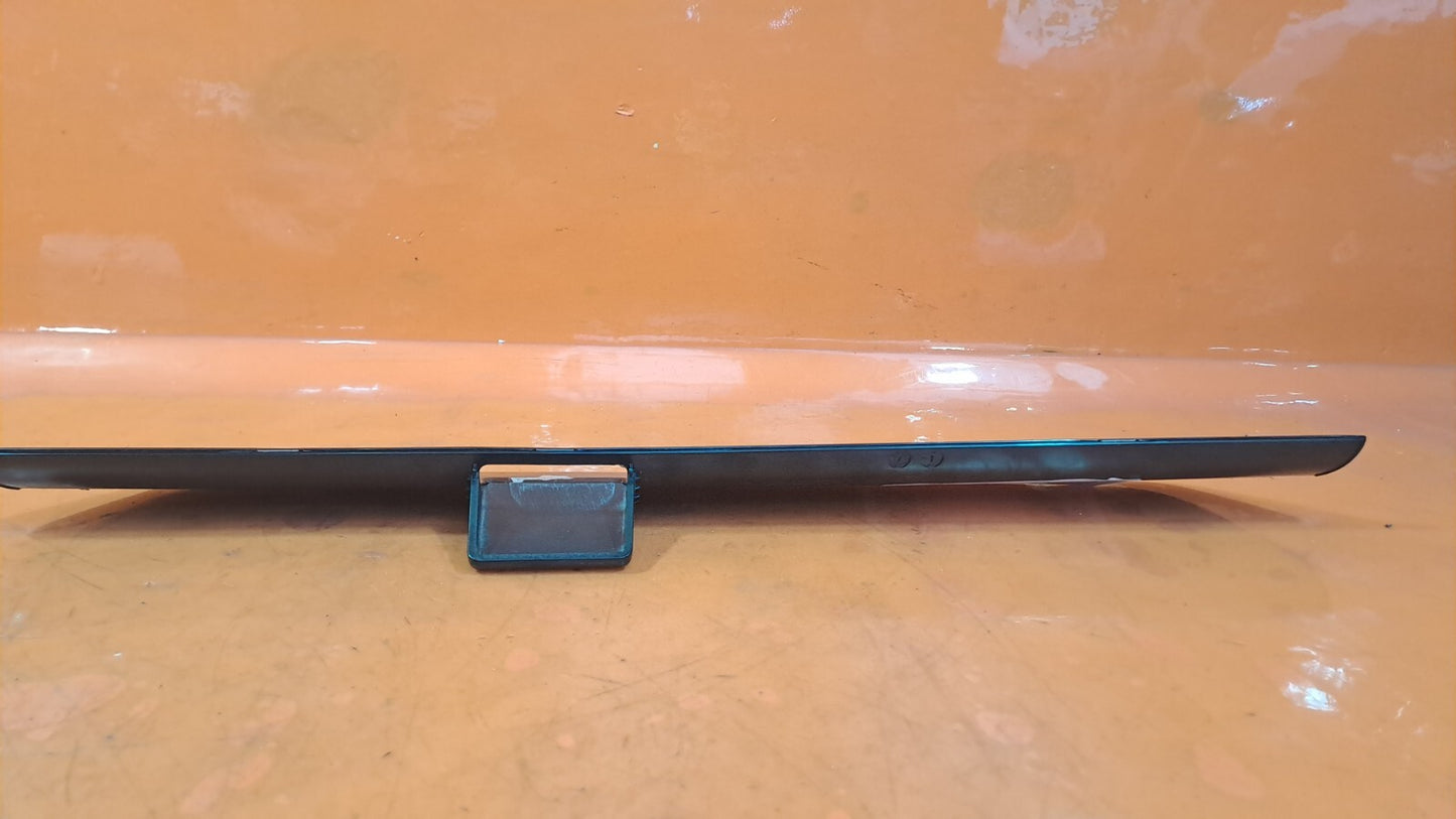 ebay-src:https://i.ebayimg.com/00/s/otawwde2mda=/z/o-qaaoswzq1ngabn/$_57.jpg