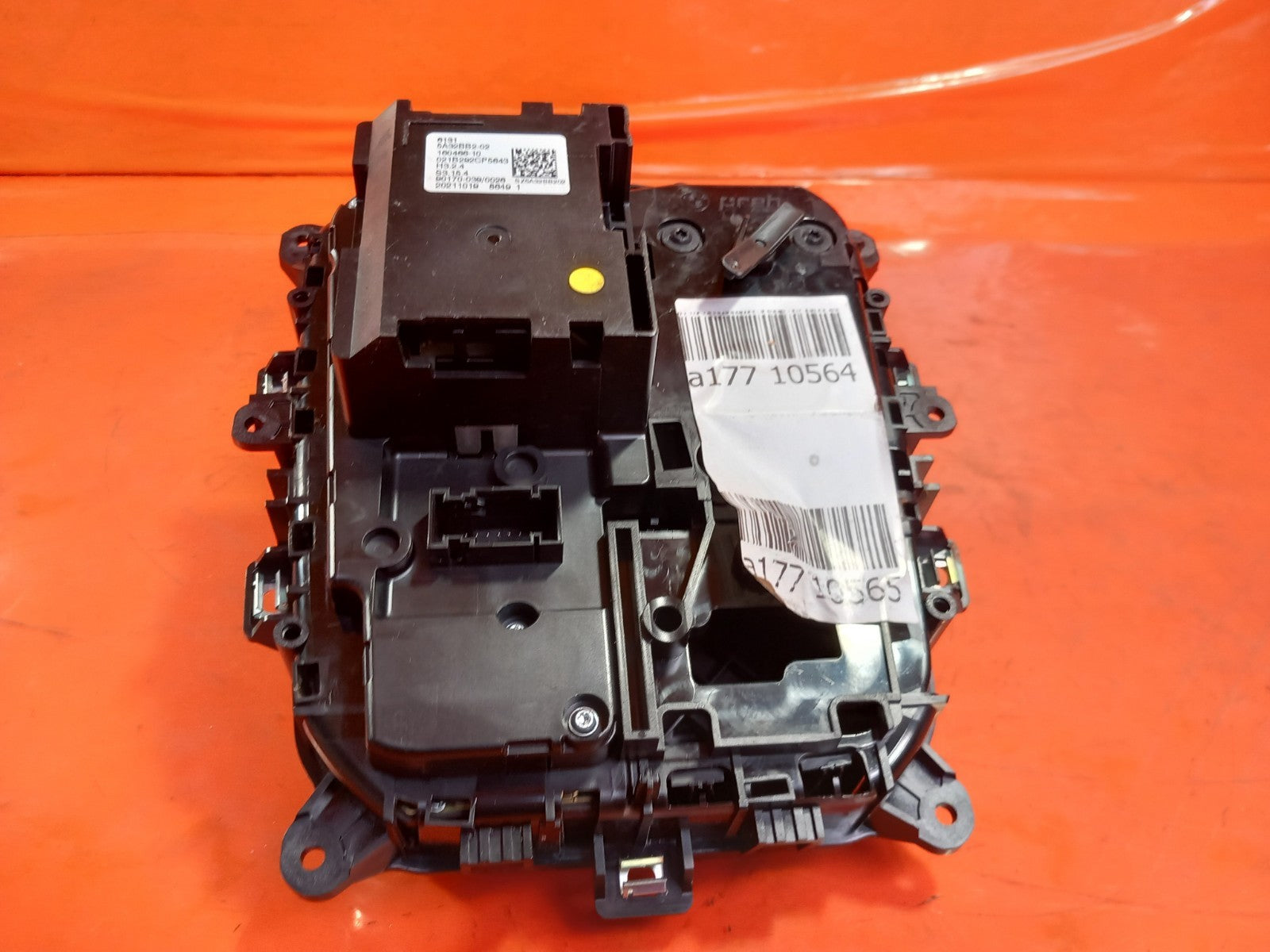 BMW 118I F40 1.5 Petrol 2021 Gear Selector 5A32BB2-02 Warranty A177 - Image 9