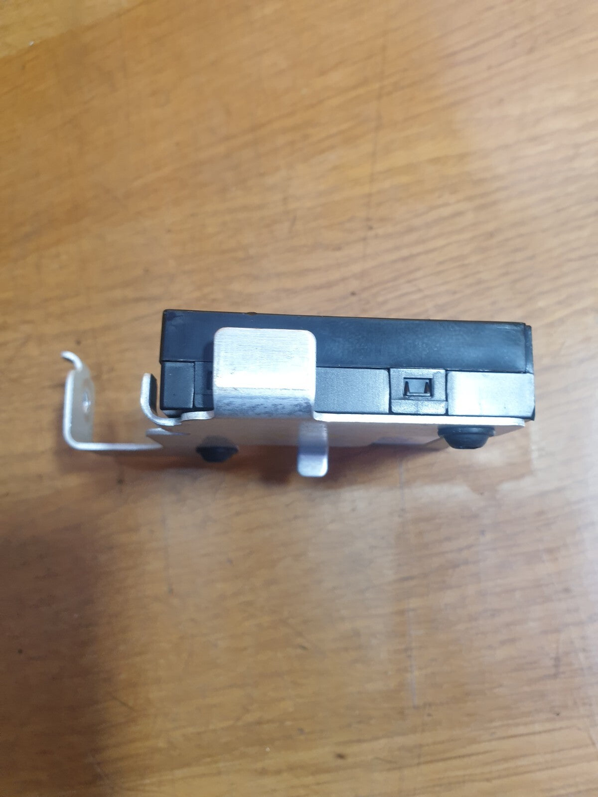 ebay-src:https://i.ebayimg.com/00/s/mtywmfgxmjaw/z/-9waaoswovnmqjgu/$_57.jpg