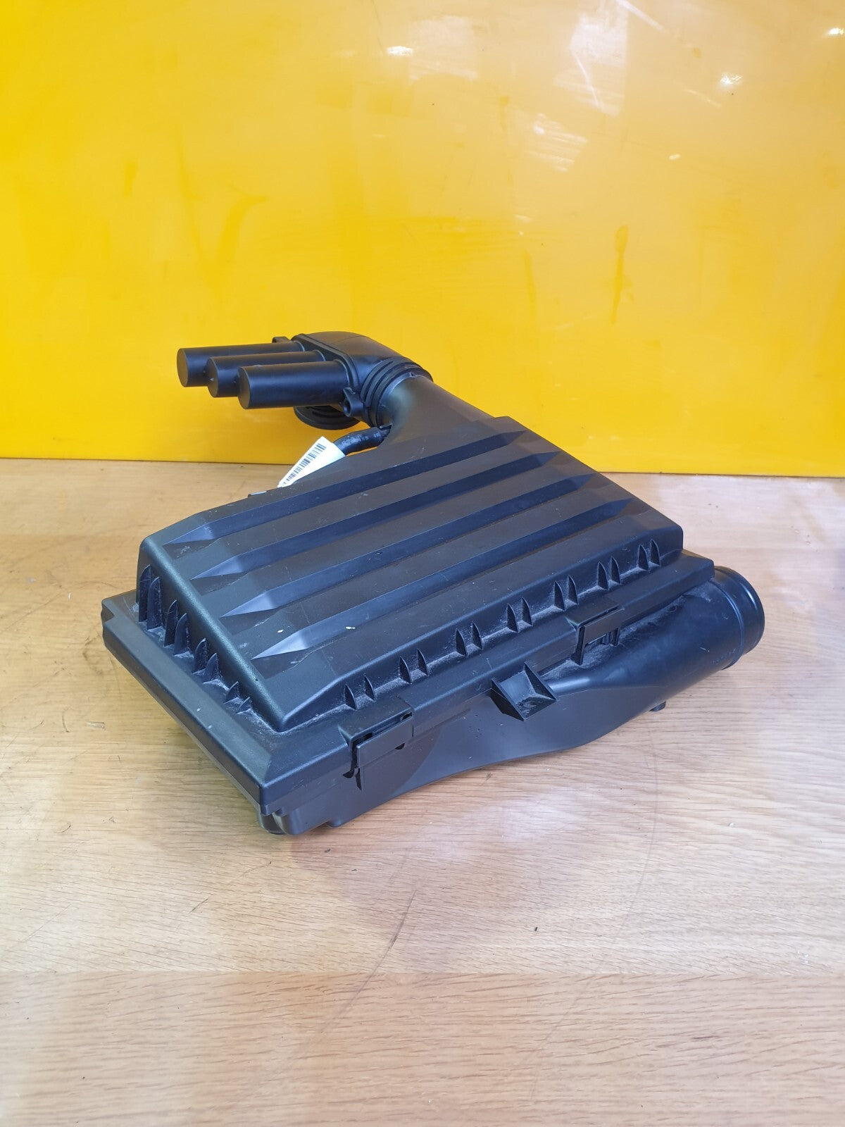 ✅2023 CUPRA FORMENTOR 1.4P HYBRID AIR FILTER BOX 04E129611L + WARRANTY A173 - Image 9