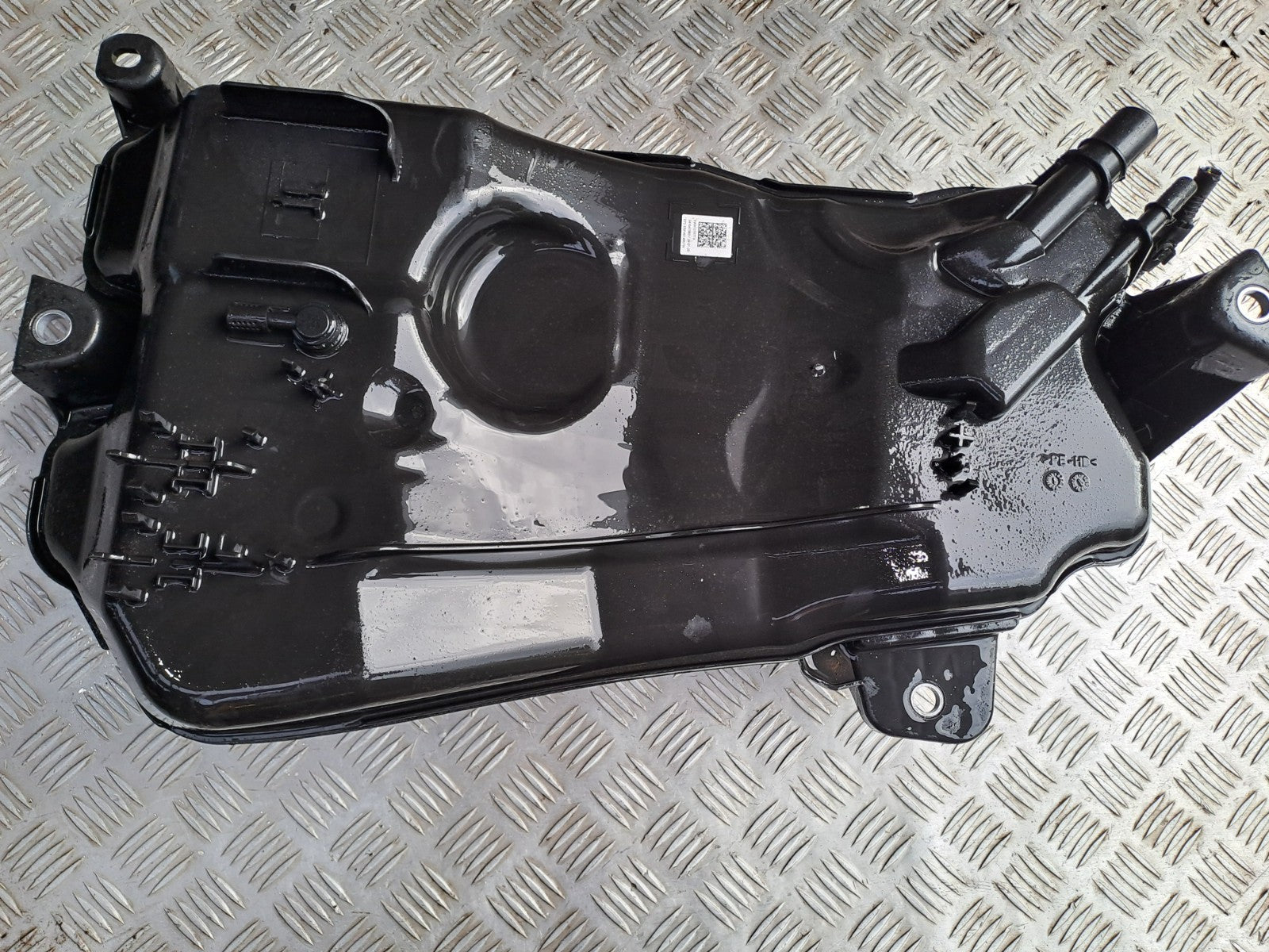 ebay-src:https://i.ebayimg.com/00/s/mtiwmfgxnjaw/z/zjcaaeswih5pi56c/$_57.jpg