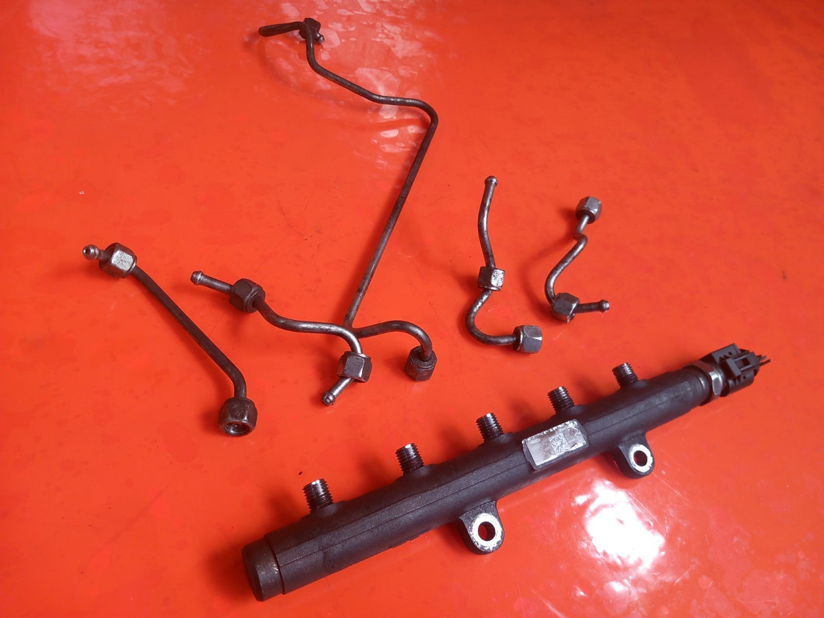 2015 Ford Tourneo Custom Fuel Injection Rail BK2Q-9D280-AB Warranty A377 - Image 4