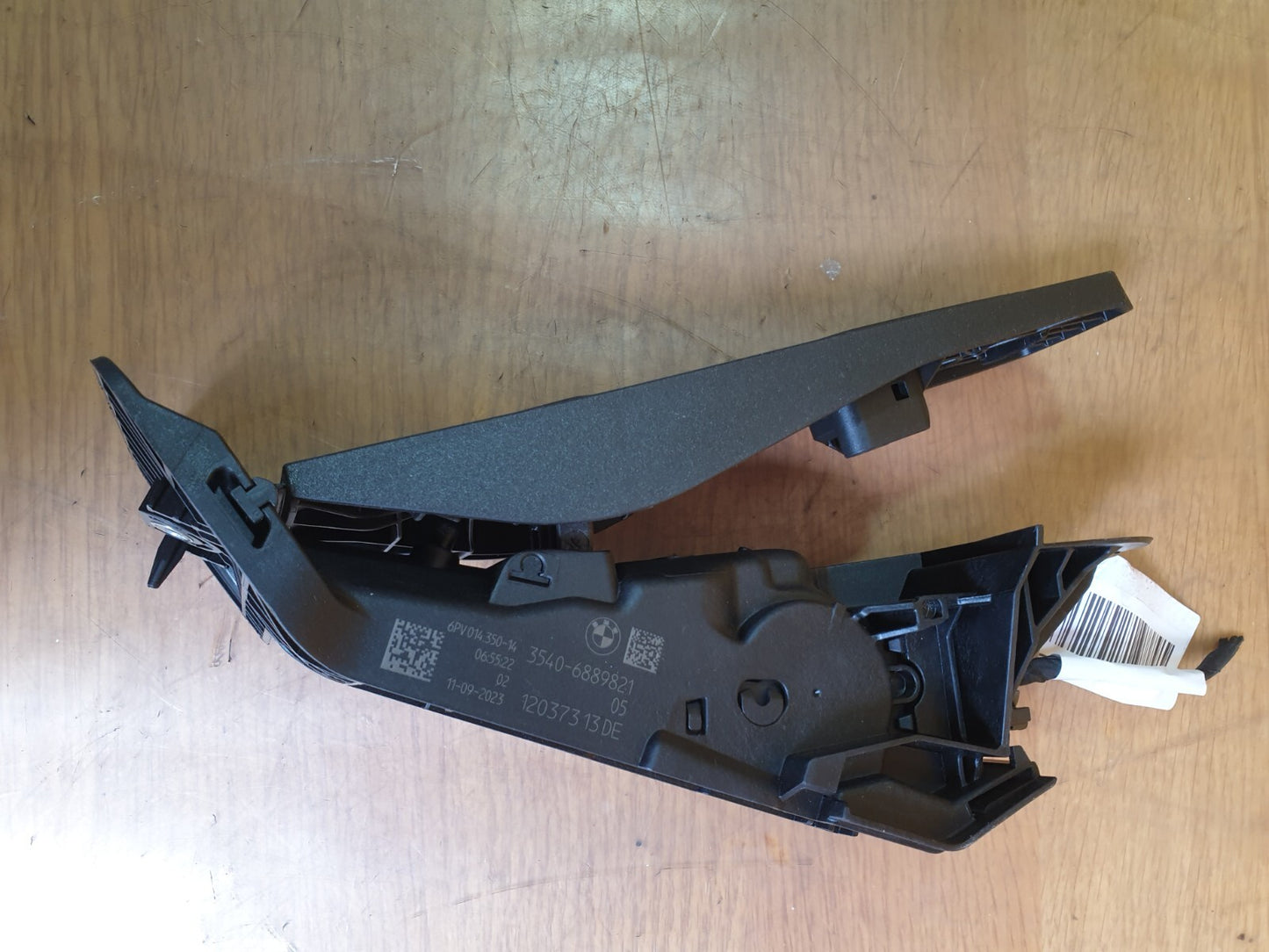 ebay-src:https://i.ebayimg.com/00/s/mtiwmfgxnjaw/z/lbyaaosw1jnmaudd/$_57.jpg
