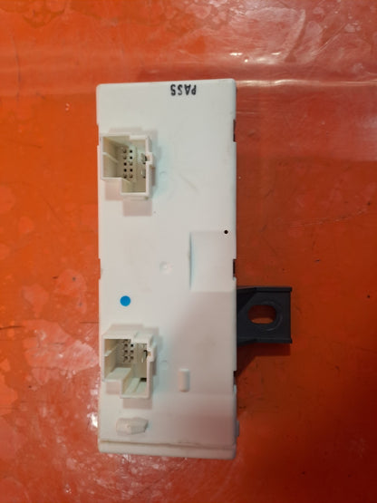 ✅MERCEDES GLA 200D X156 2.1 DIESEL 2016 TAILGATE CONTROL MODULE A2469009212 A334 - Image 11