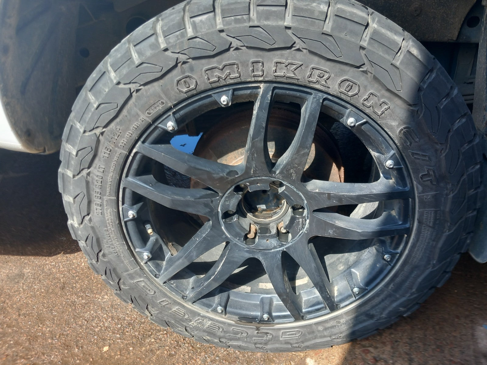 2017 Ford Ranger Wildtrak Alloy Wheel w/ Tyre Set 275/55 R20 Warranty A401 - Image 3