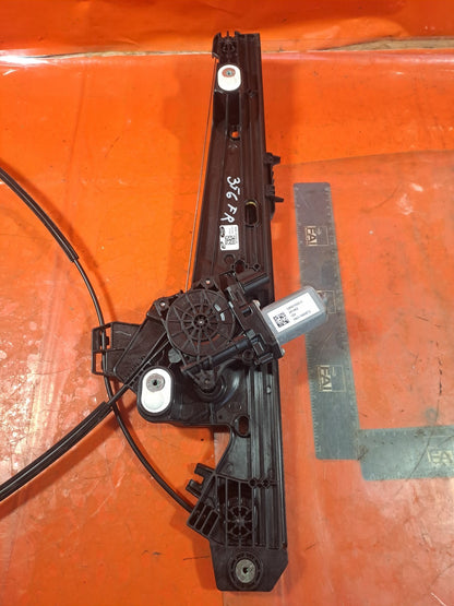 ✅FORD TRANSIT COURIER 1.5 DIESEL 2024 FRONT RIGHT WINDOW REGULATOR R2X6V23200AB - Image 10