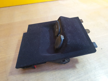 ✅2019 Lexus NX 300H Center Console AUX Jack & USB Switch 86190-11010 A146 - Image 5