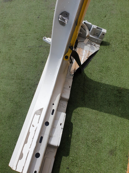 ✅2022 TESLA MODEL Y RIGHT SIDE B PILLAR SILL CUT WHITE + WARRANTY A172 - Image 12