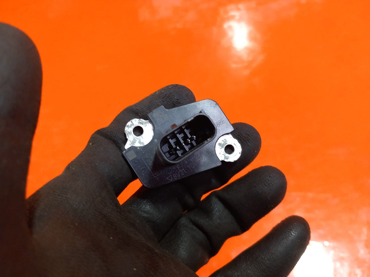 ebay-src:https://i.ebayimg.com/00/s/mtiwmfgxnjaw/z/upsaaeswzxvqzkh0/$_57.jpg