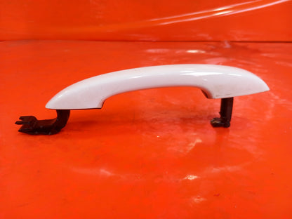 2024 Dacia Jogger Front Left Exterior Door Handle White Warranty A391 - Image 2