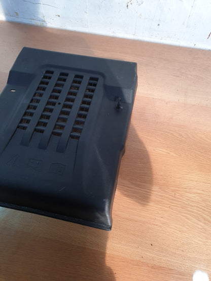 FORD FOCUS ACTIVE X 1.0 PETROL 2021 BATTERY TRAY COVER LX7B10A686ACW Warranty - Image 2