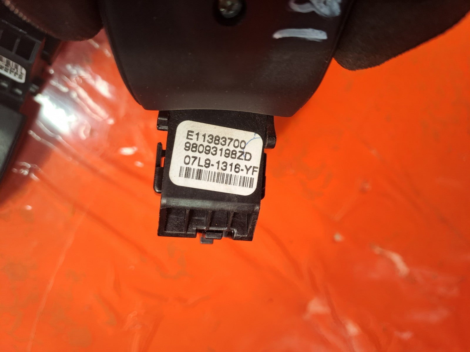 ✅Citroen Berlingo 650 1.5 Diesel 2020 Cruise Control Wiper & Audio Control Stalk - Image 11