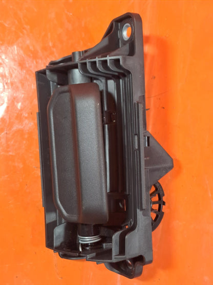 ebay-src:https://i.ebayimg.com/00/s/mtywmfgxmjaw/z/~gqaaeswhmvpg1nf/$_57.jpg