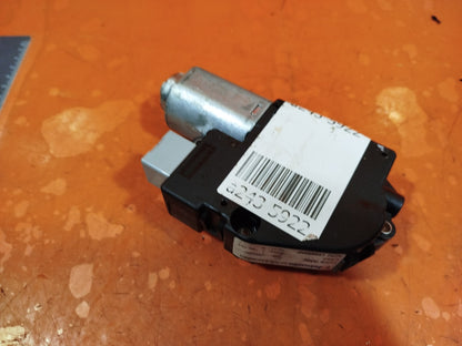 ✅LAND ROVER RANGE ROVER L322 4.4 DIESEL 2011 SUNROOF MOTOR AH4215B689AC Warranty - Image 10
