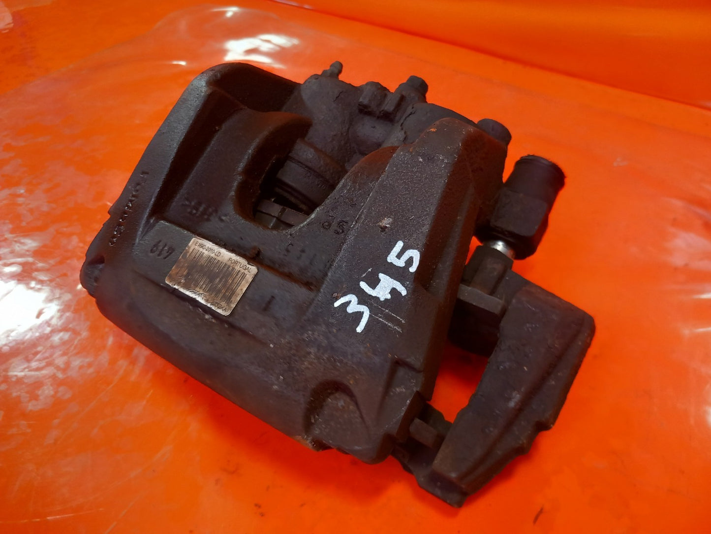 Ford Galaxy Zetec 2.0 Diesel 2019 Front Right Brake Caliper E1GC2010LD Warranty  - Image 6