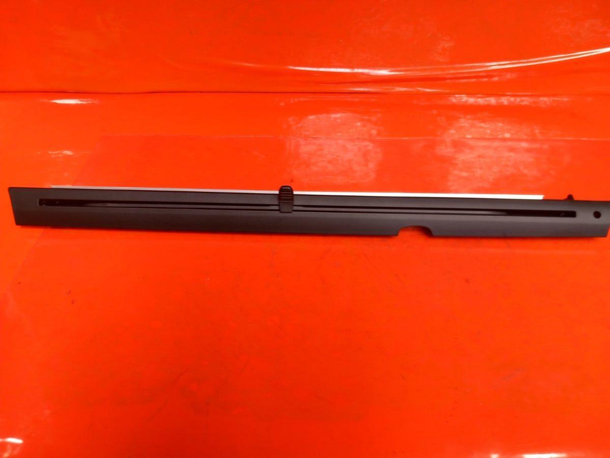 ebay-src:https://i.ebayimg.com/00/s/mtiwmfgxnjaw/z/lqkaaeswyg9qbt1f/$_57.jpg