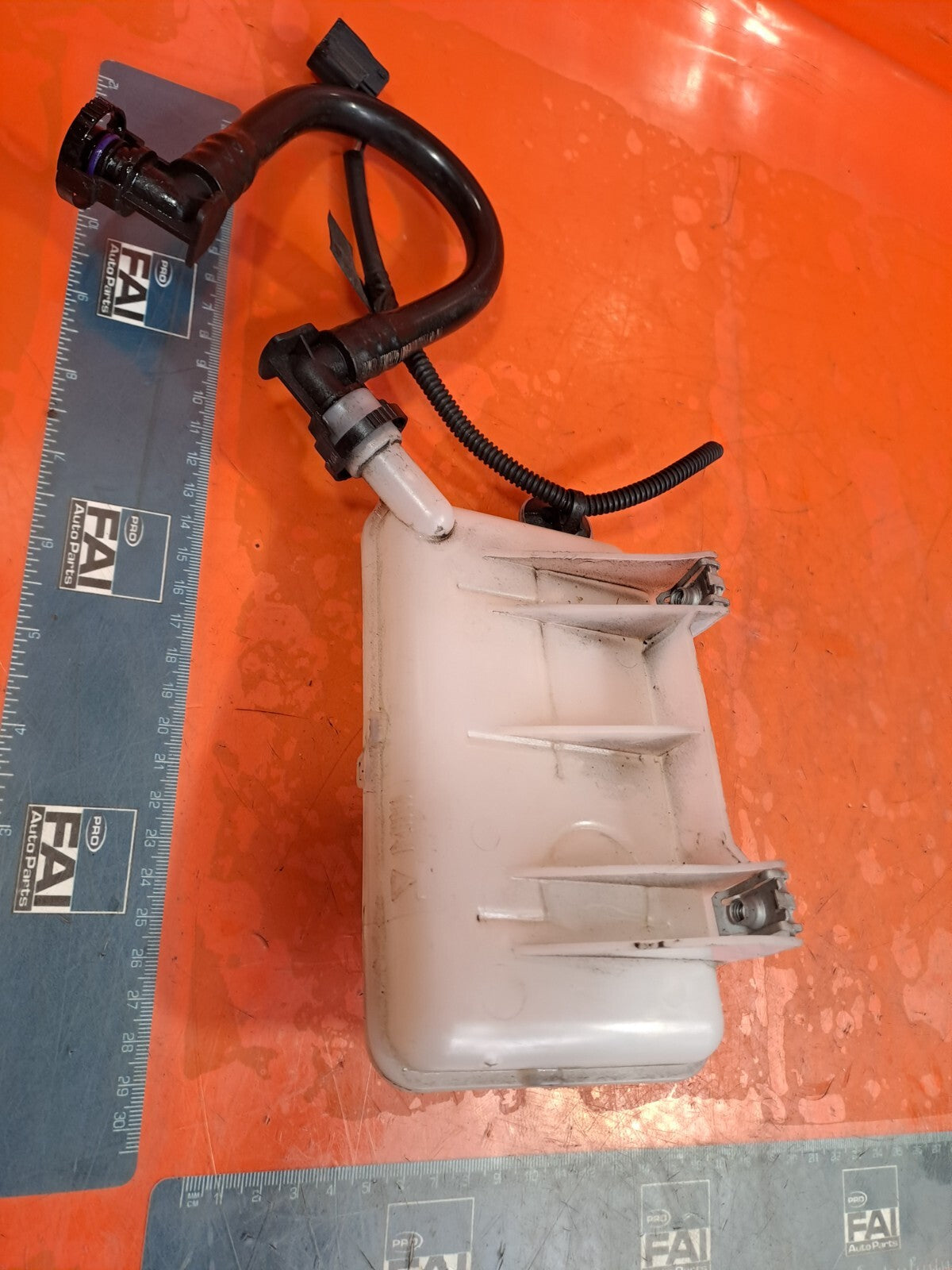 ebay-src:https://i.ebayimg.com/00/s/mtywmfgxmjaw/z/4sqaaosw72hngbds/$_57.jpg