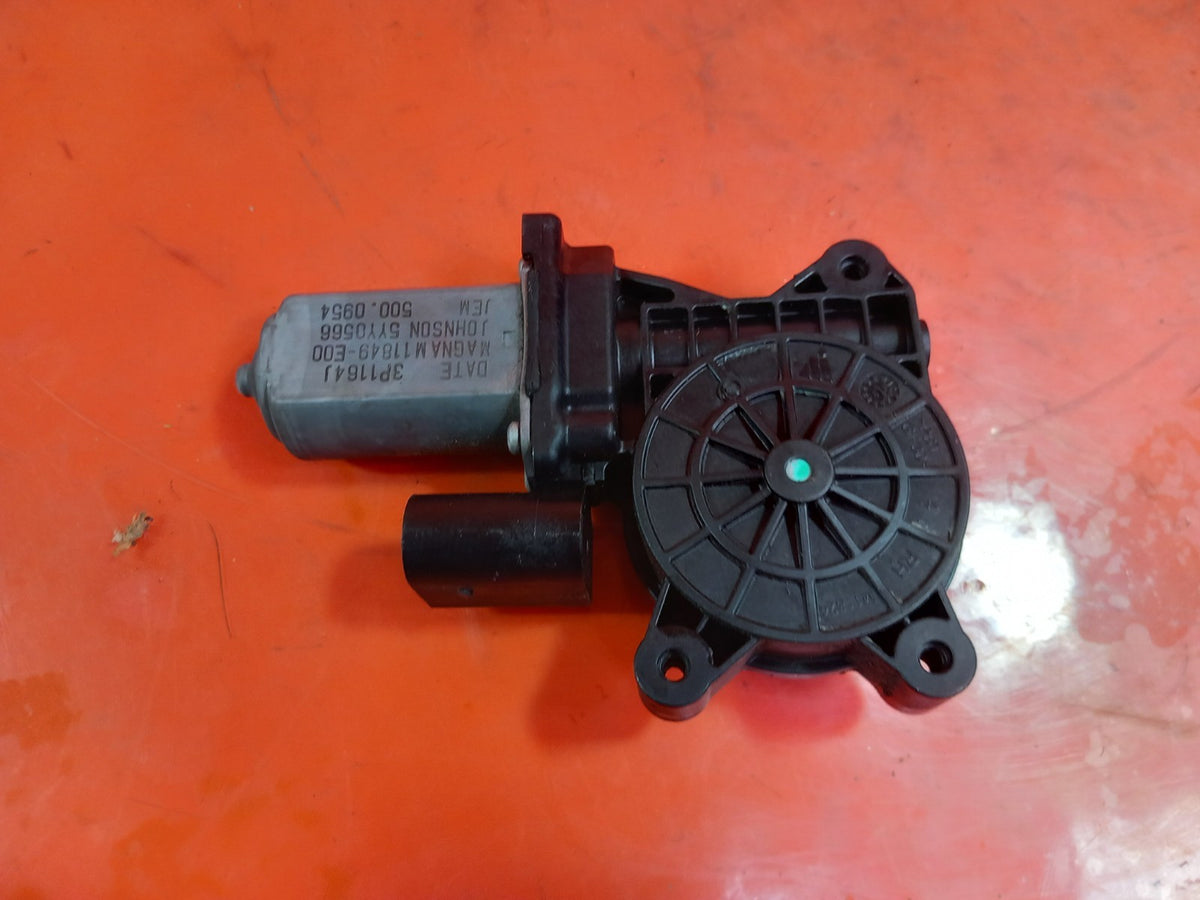ebay-src:https://i.ebayimg.com/00/s/mtiwmfgxnjaw/z/gxcaaeswoctqhff~/$_57.jpg