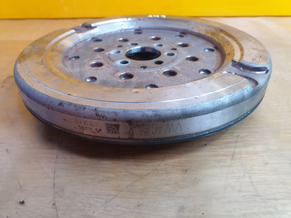 ✅Audi A3 8Y S Line 2021 1.4 Hybrid Automatic Flywheel 04E105266AD +Warranty A149 - Image 3