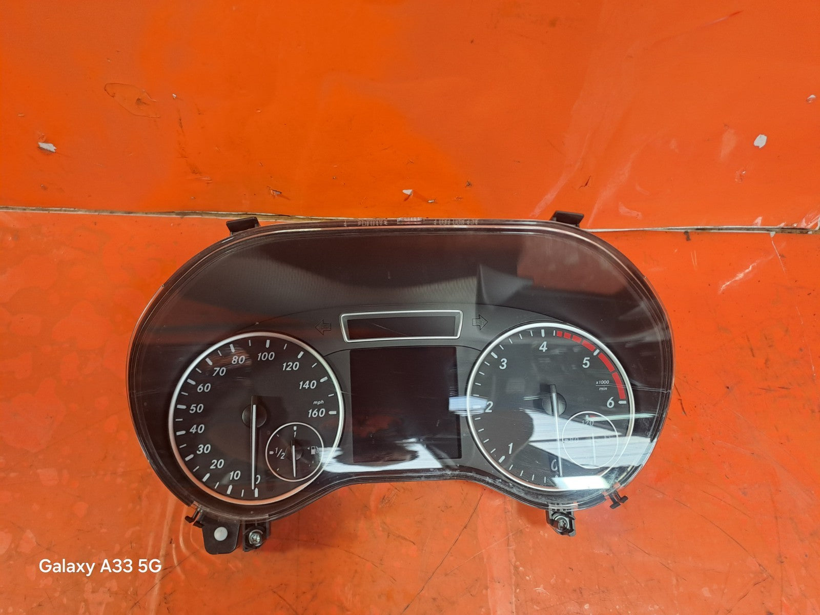 ✅2012 MERCEDES B CLASS W246 SPEEDO INSTRUMENT CLUSTER A2469002107 +WARRANTY A299 - Image 2