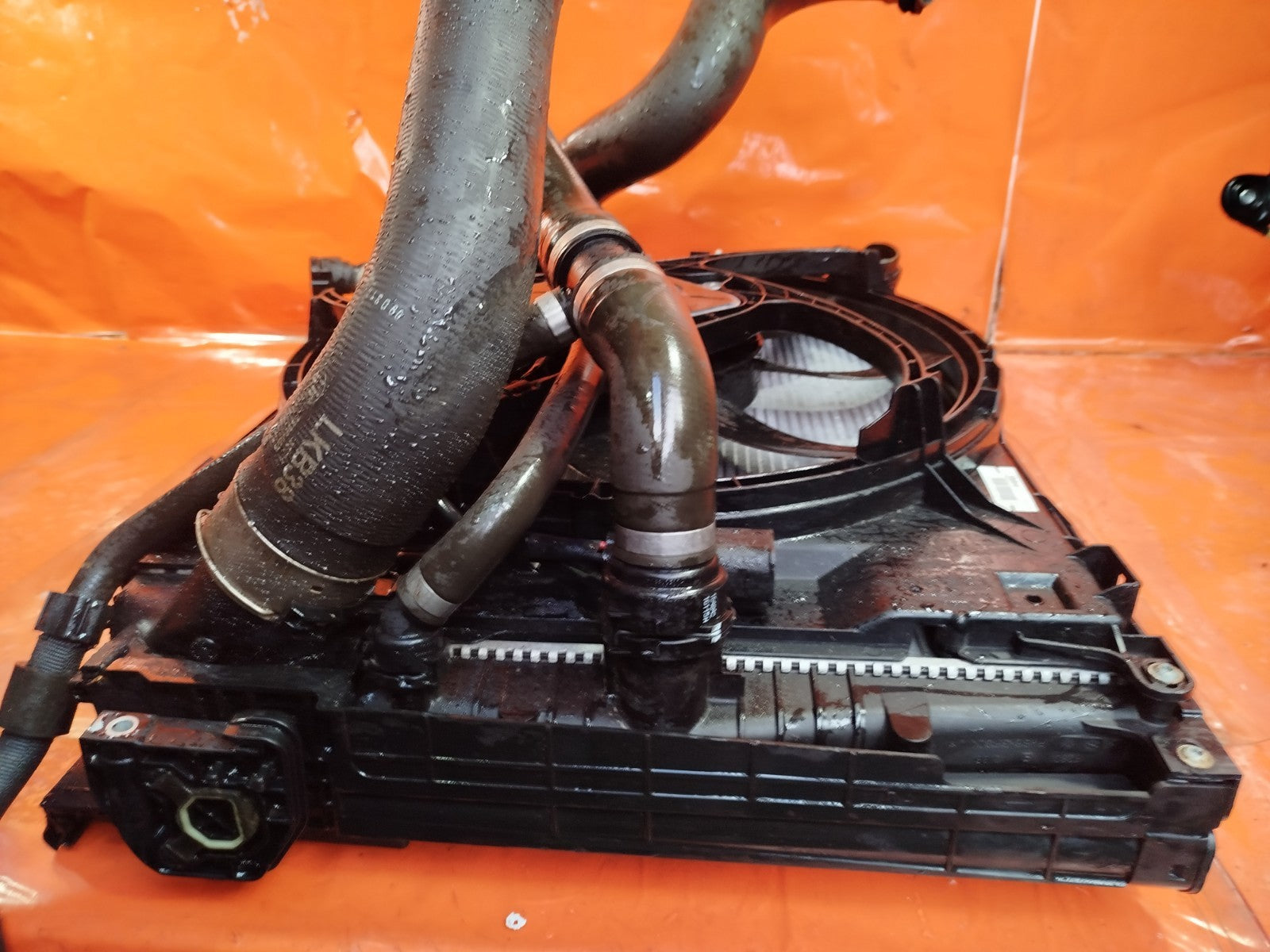 ✅BMW F22 218I SPORT 1.5 PETROL 2016 RADIATOR RAD PACK 8618799 8641947 7618809 - Image 4