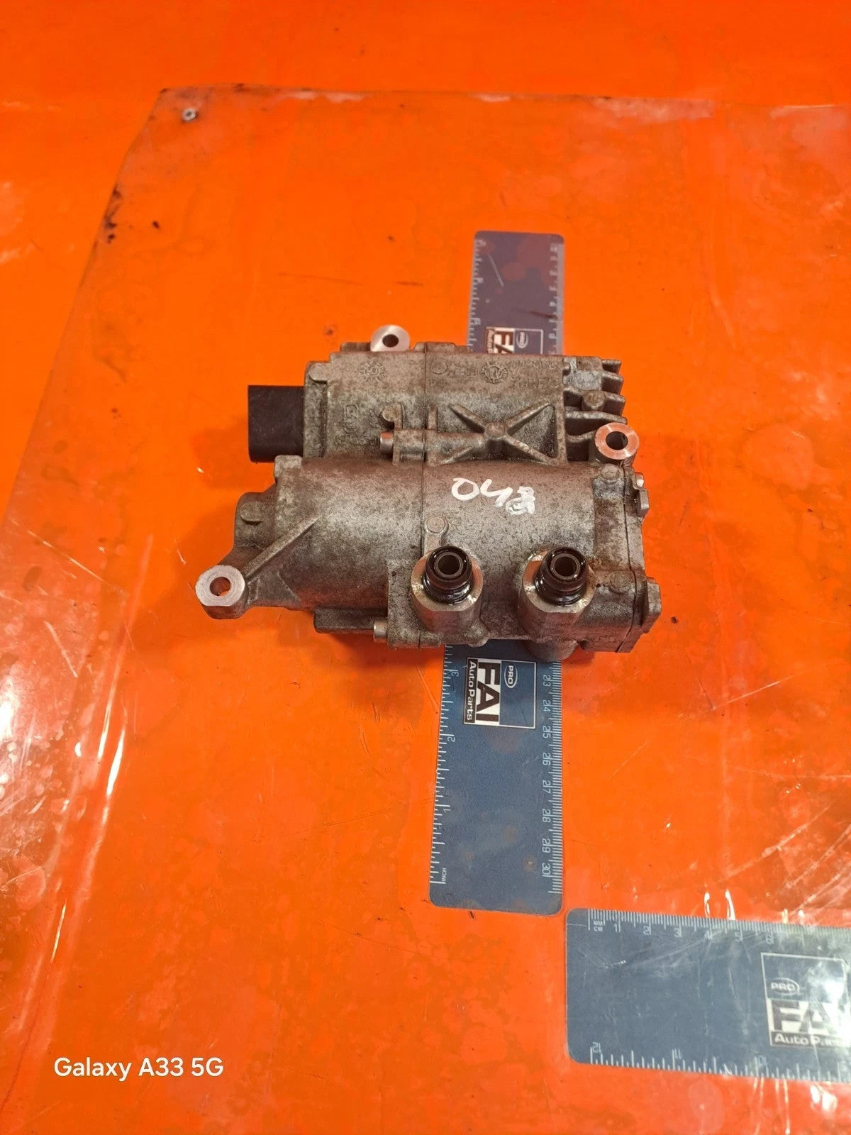 ✅Mercedes C200 W205 AMG 2.0 Petrol 2015 Gearbox Oil Pump A2222700201 Warranty - Image 3