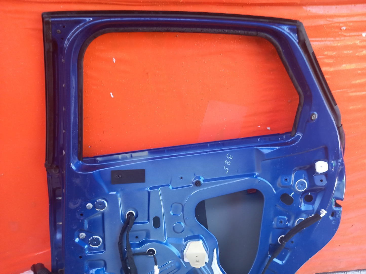 ebay-src:https://i.ebayimg.com/00/s/mtiwmfgxnjaw/z/868aaeswropqo4b5/$_57.jpg