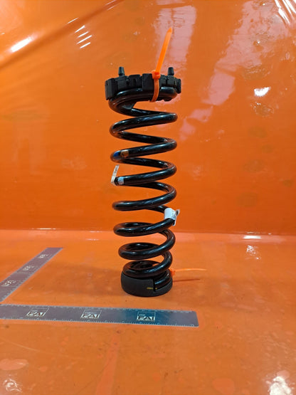 HYUNDAI IONIQ 5 2024 REAR COIL SPRING 55330-GI210 Warranty A226 - Image 4
