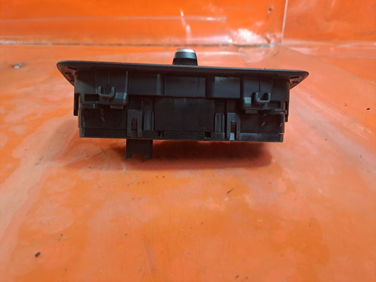 ✅BMW 3 SERIES F30 320D 2.0 DIESEL 2012 HEADLIGHT CONTROL SWITCH 9265305 Warranty - Image 2