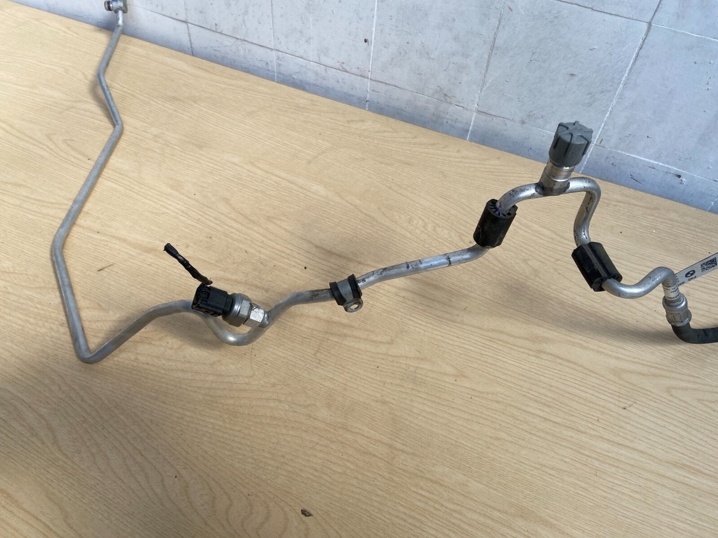 MINI COOPER 1.5 DIESEL 2017 AIR CON PIPE 6832951 Warranty A034 - Image 7