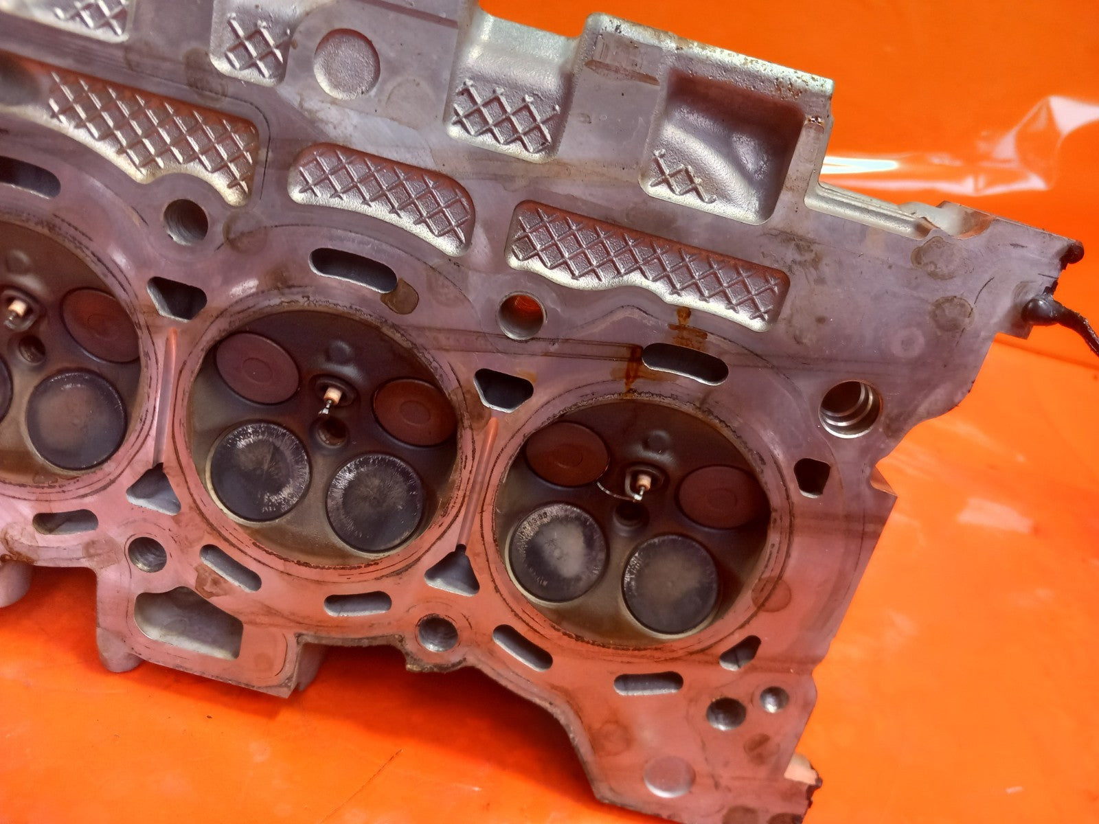 2024 Dacia Jogger 1.0 Petrol Cylinder Head H5D490 A391 - Image 8