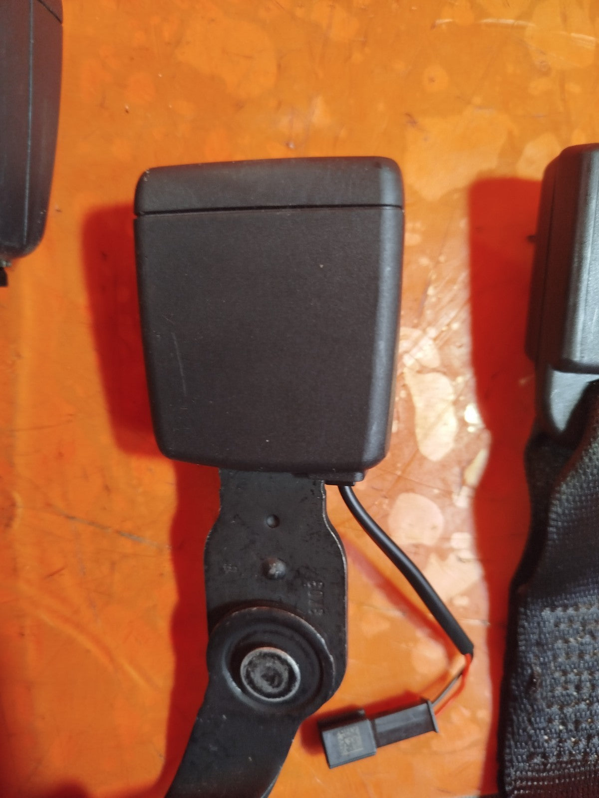 ✅2023 BMW 2 SERIES M SPORT F44 SEAT BELT BUCKLES 7456284 7456285 + WARRANTY A293