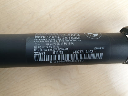 2018 BMW F46 216D 1.5 DIESEL TAILGATE STRUT SHOCK RIGHT NEARSIDE 7432771 A036