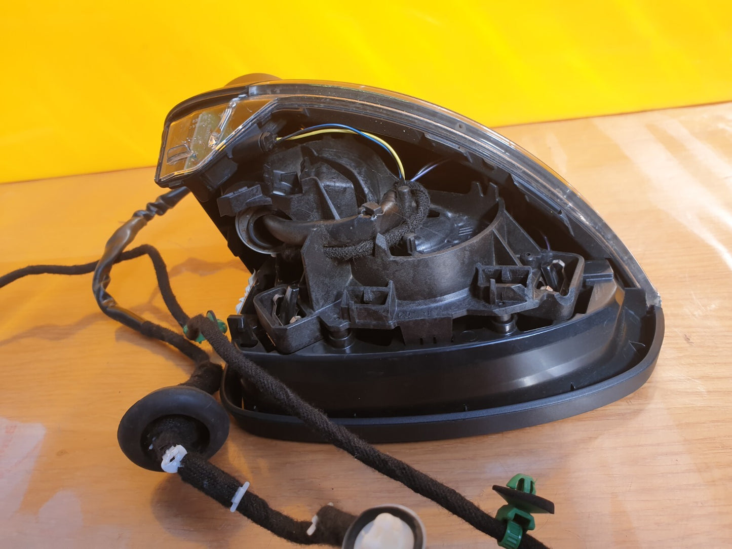 ✅2018 AUDI A1 8X 1.4TFSI FRONT RIGHT WING MIRROR 8X2857410R + WARRANTY A087