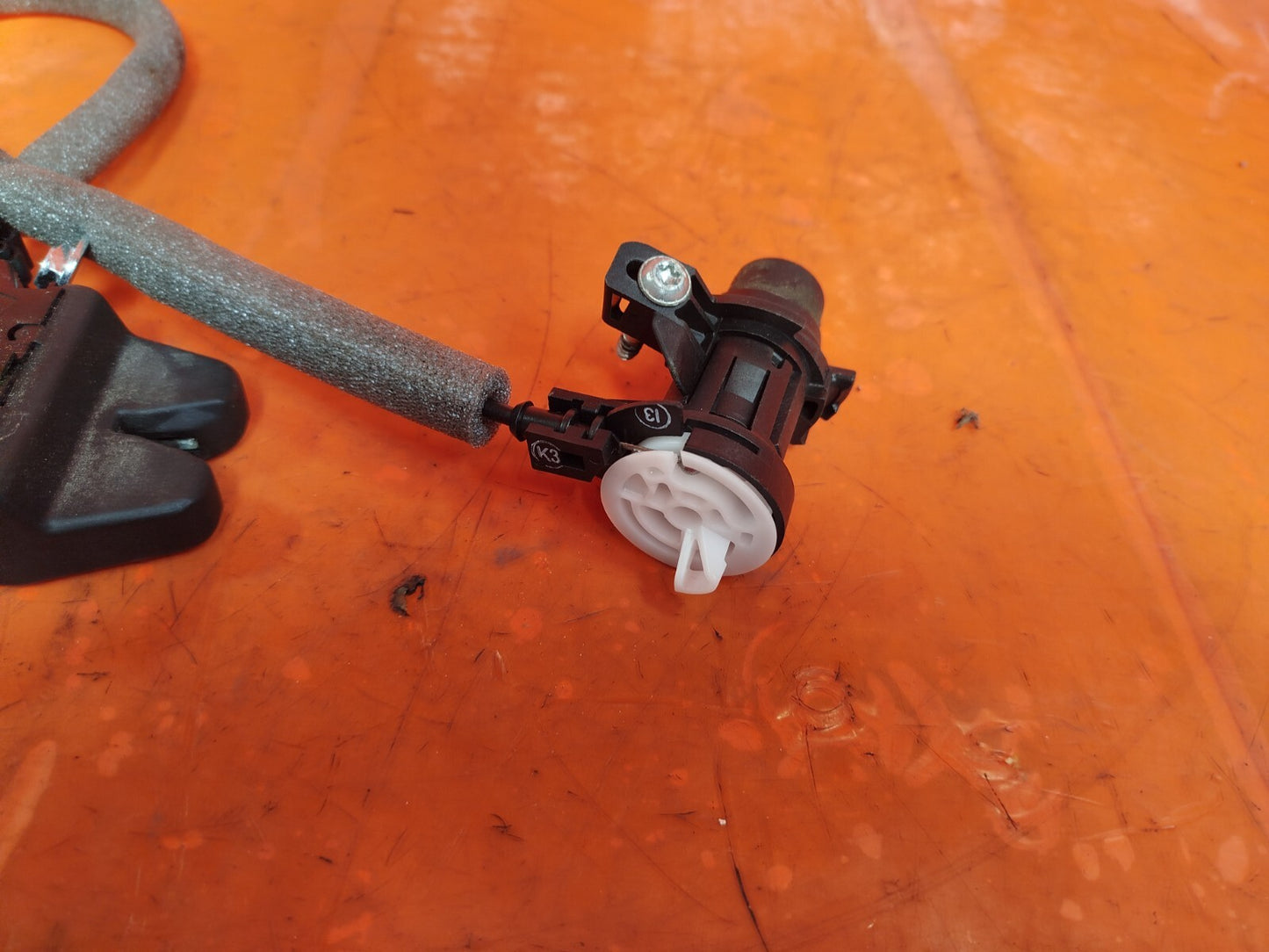 ✅MERCEDES C250 W204 2.1 DIESEL 2011 TAILGATE BOOT LID LOCK CATCH LATCH Warranty