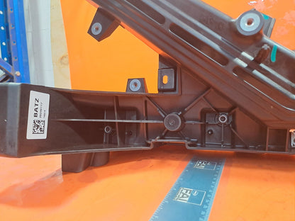TESLA Model 3 Long 2024 Front Subframe 1801911-00-D 1711746-00-E 1711747-00-E