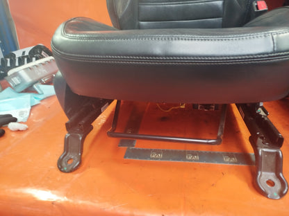 ✅Ssangyong Tivoli Ex 1.6 Diesel 2017 FRONT SEATS Warranty A230