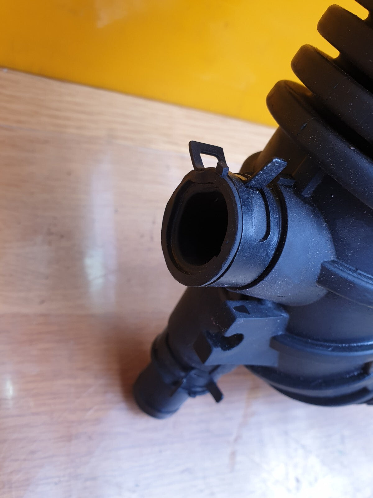 ✅2023 HYUNDAI I20 MK3 AIR INTAKE INLET DUCT PIPE 28138-Q0300 + WARRANTY A180