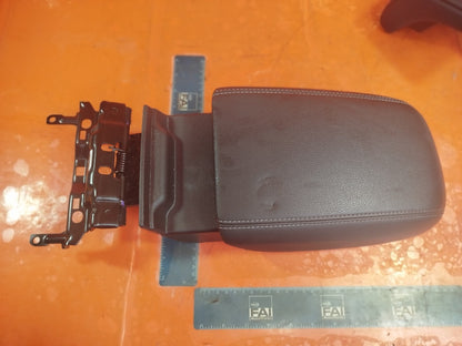 ✅2017 FORD C-MAX CENTRE CONSOLE ARMREST F1CBR045C74AMW + WARRANTY xAA