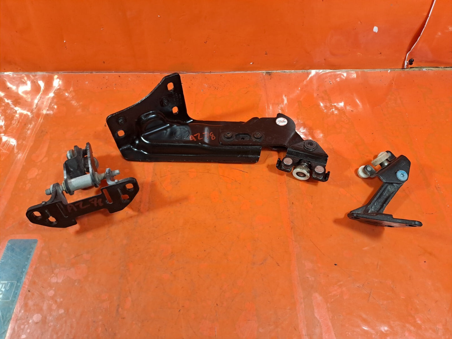 ✅Volkswagen Crafter Cr35 Startline 2015 2.0 Diesel Door Rollers A9067600247 A278