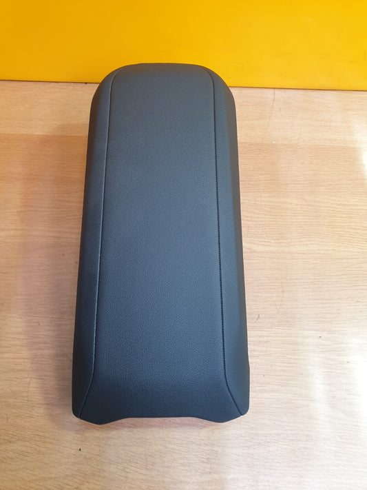 ✅2023 BMW 1 SERIES SPORT F40 1.5D CENTRE CONSOLE ARMREST + WARRANTY A119