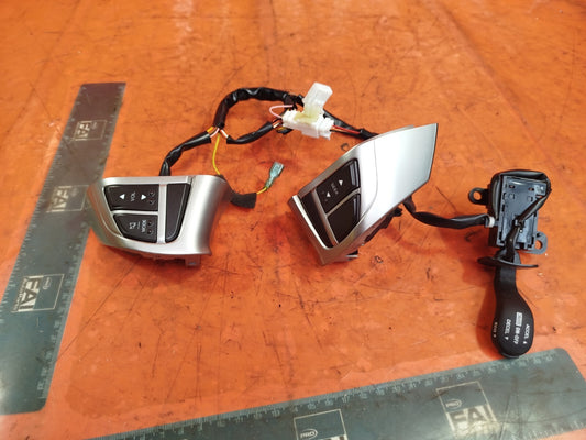 ✅SSANGYONG KORANDO STEERING WHEEL CONTROLS 200008346 + WARRANTY xAA