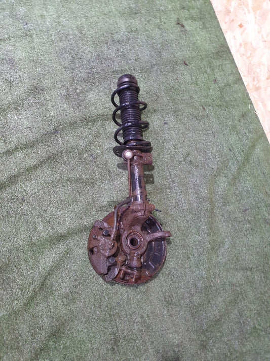 ✅2011 AUDI A1 SPORT 1.4P FRONT RIGHT SUSPENSION LEG HUB 6R0413031K WARRANTY A139