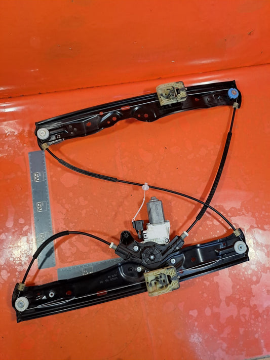 ✅Land Rover Discovery Sport L550 2.0 D 2018 Front Right Window Regulator & Motor