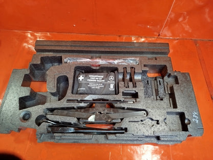 ✅LAND ROVER RANGE ROVER L320 2.7 DIESEL 2007 JACK TOOL KIT STORAGE 4H2219C004AA
