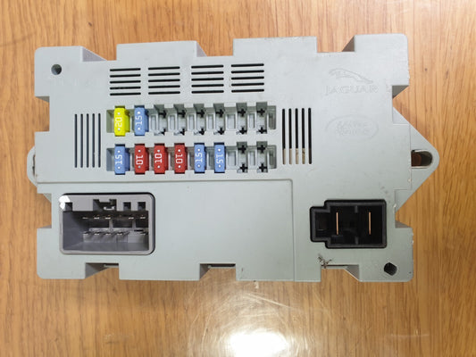 ✅JAGUAR F-PACE X761 3.0 PETROL 2017 FUSE BOX CPLA14Q073AA Warranty A196