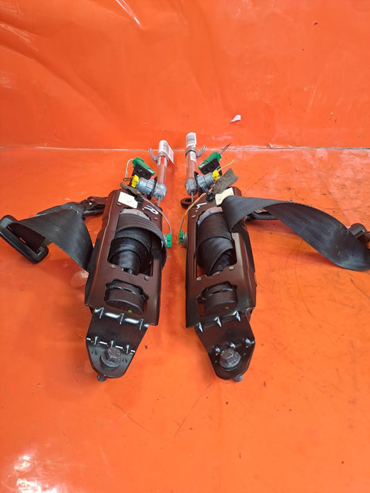 ✅Volvo Xc60 Se Awd 2012 2.4 Diesel FRONT SEAT BELTS 39818846 Warranty A289