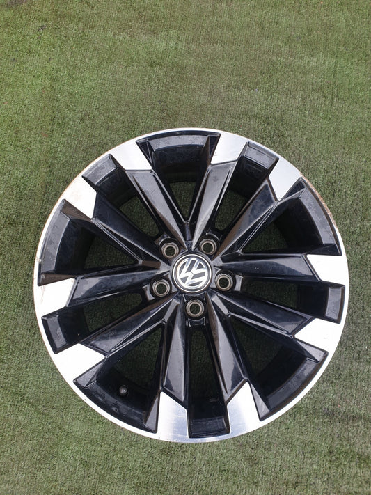 ✅VW T-ROC R-LINE 1.5 PETROL 2018 16in ALLOY WHEEL 2GM601025 scrath A120
