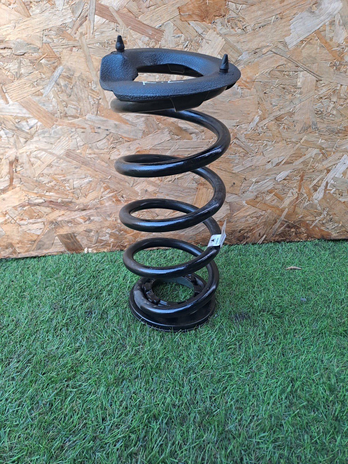 2024 TESLA MODEL 3 LONG REAR LEFT COIL SPRING 1344472-00-B + WARRANTY A207