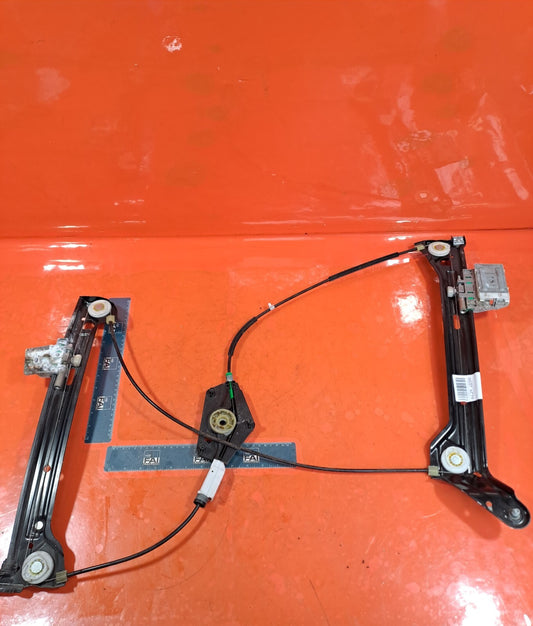 ✅AUDI A5 S LINE CABRIO 2.0 PETROL 2009 FRONT LEFT WINDOW REGULATOR 8F0837461
